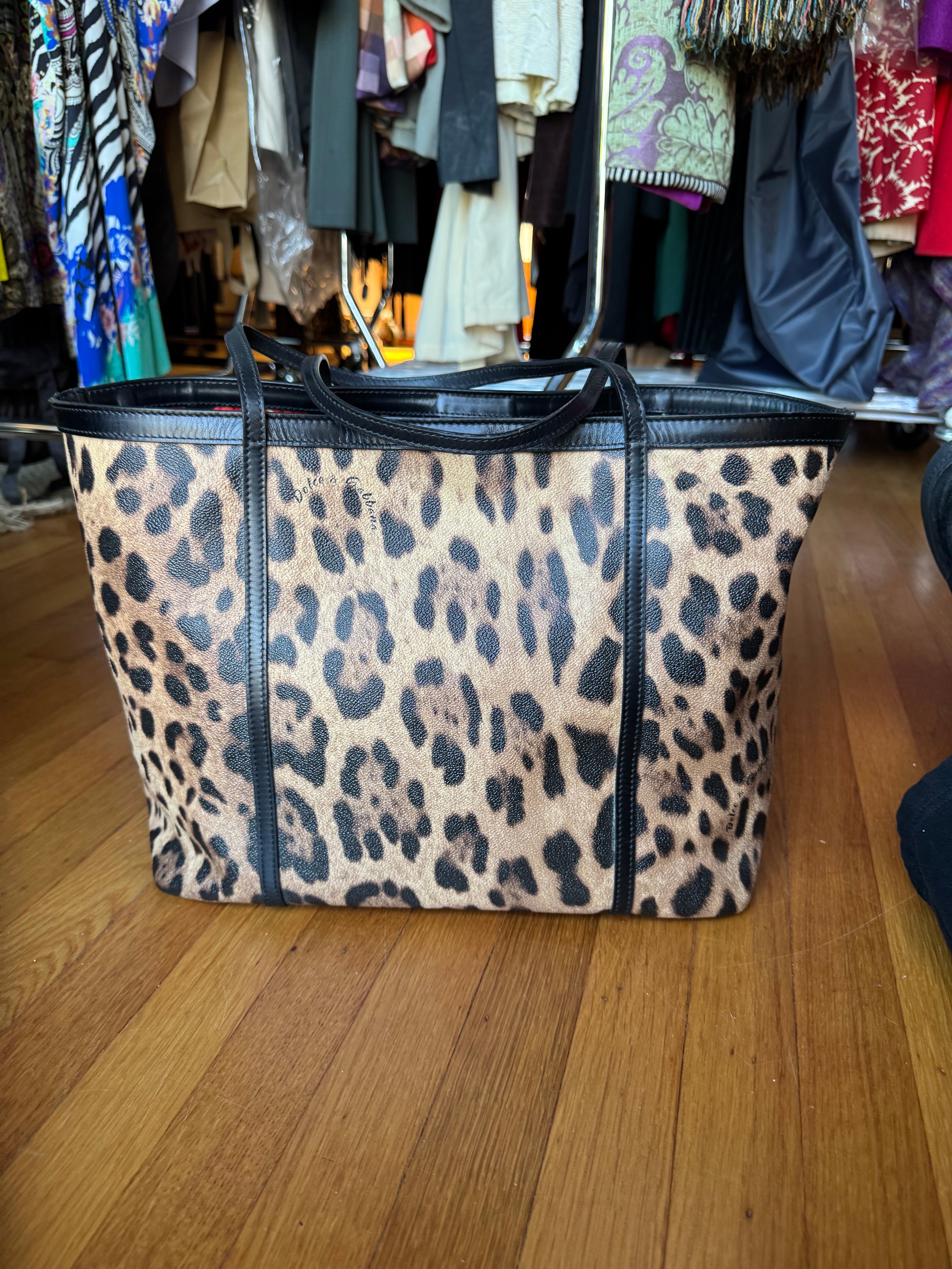 Dolce & Gabbana Leopard Print Tote